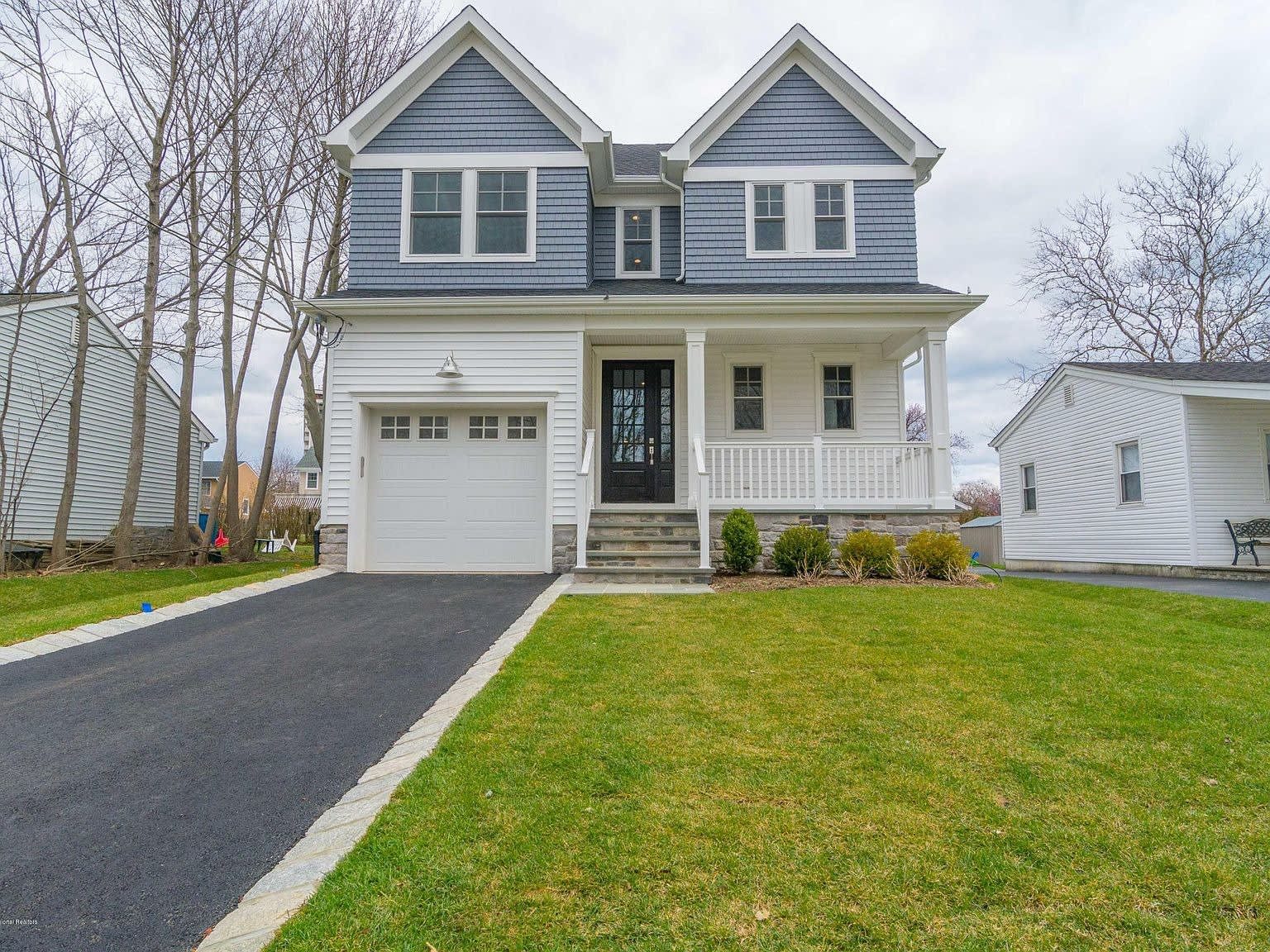 15 Shrewsbury Dr, Monmouth Beach, NJ 07750 — sold by Tom Mallan