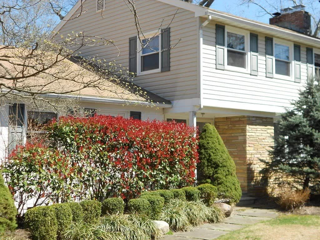 335 Prospect Ave, Little Silver — sold by Tom Mallan