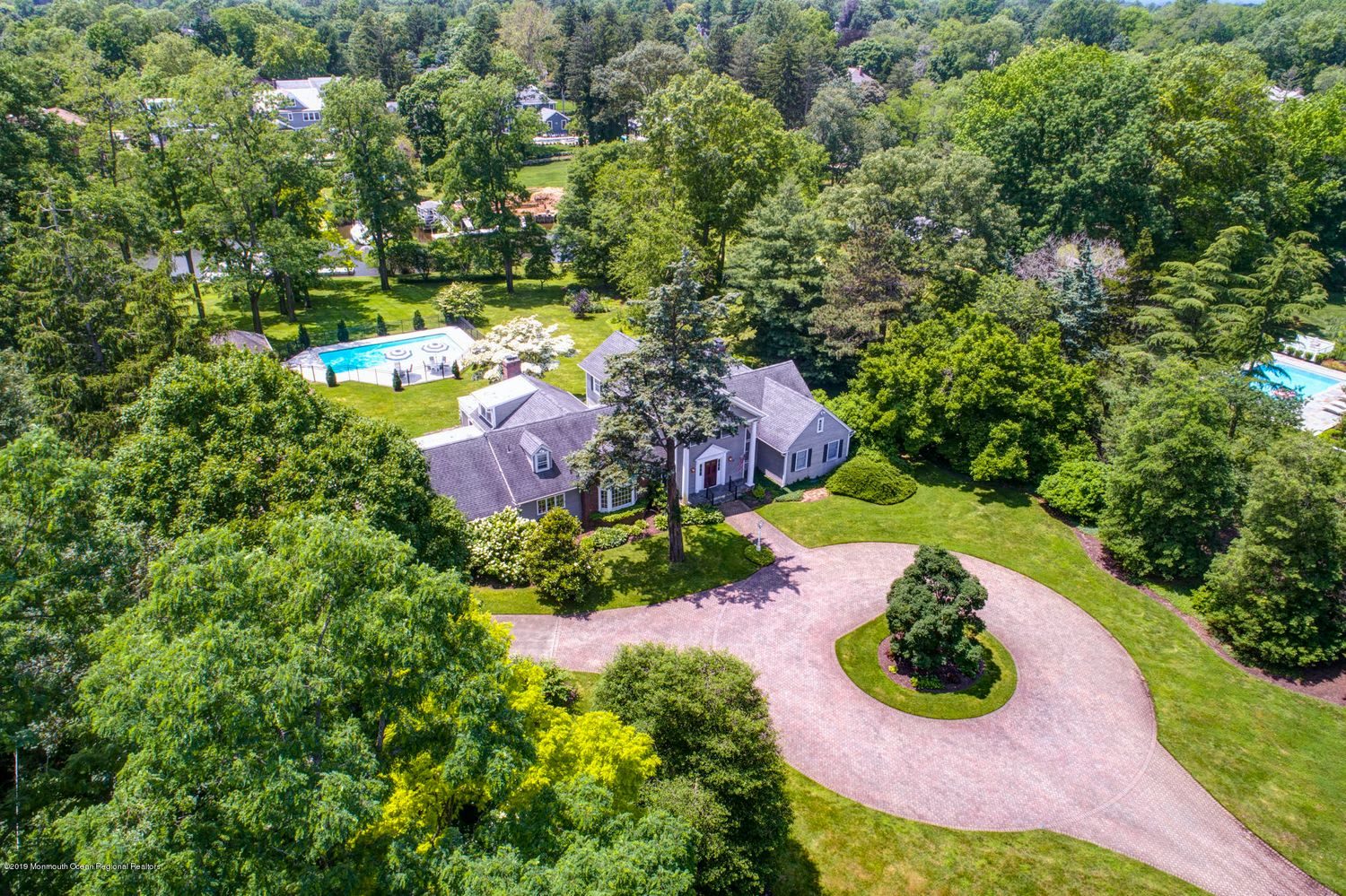 6 Buttonwood Lane, Rumson, NJ 07760 — sold by Tom Mallan